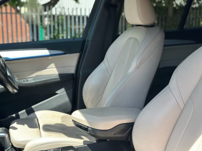2025 BMW X1