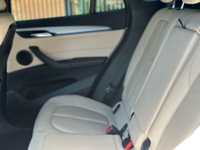 2025 BMW X1