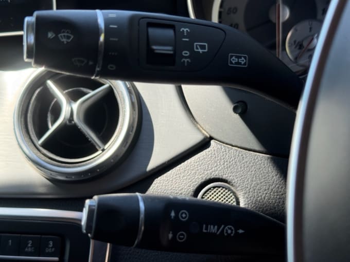 2025 Mercedes-benz Gla