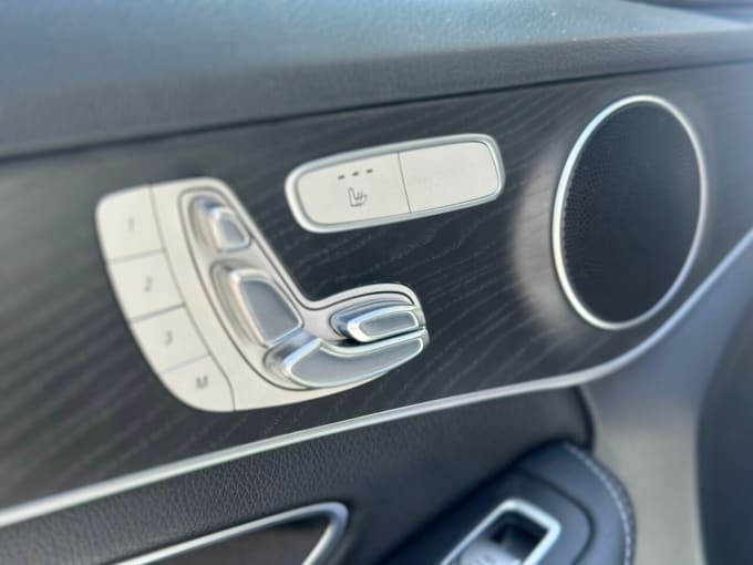 2025 Mercedes-benz C-class