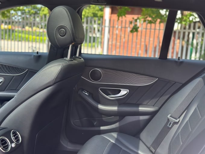 2025 Mercedes-benz C-class