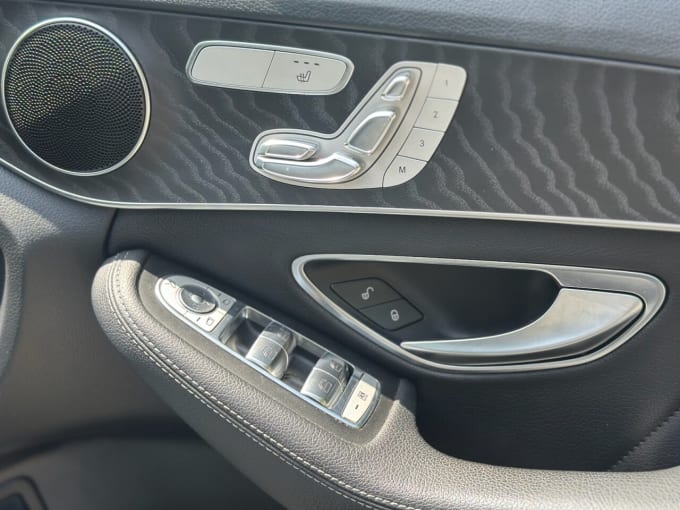 2025 Mercedes-benz C-class