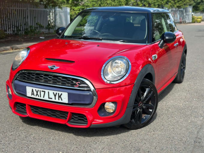 2025 Mini Hatch