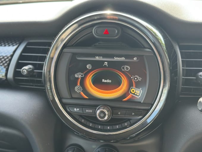 2025 Mini Hatch