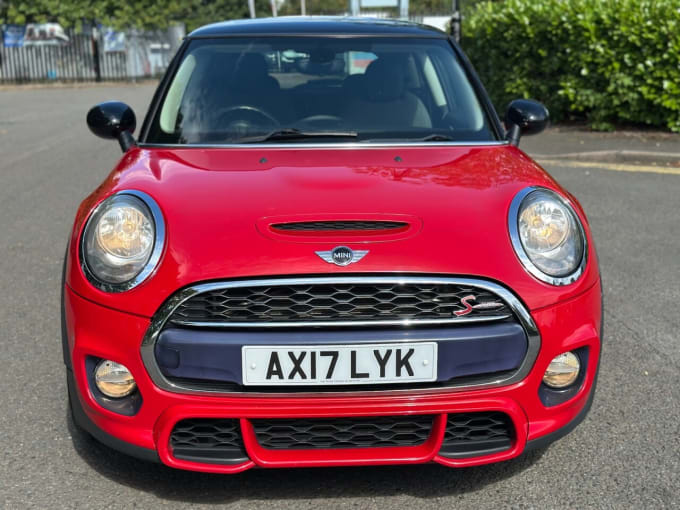 2025 Mini Hatch