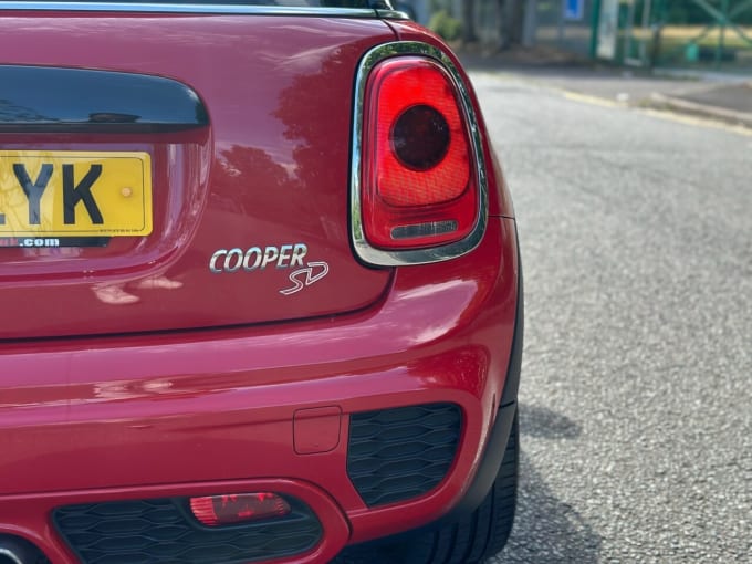 2025 Mini Hatch