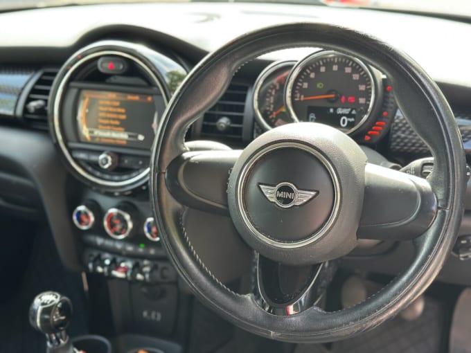2025 Mini Hatch