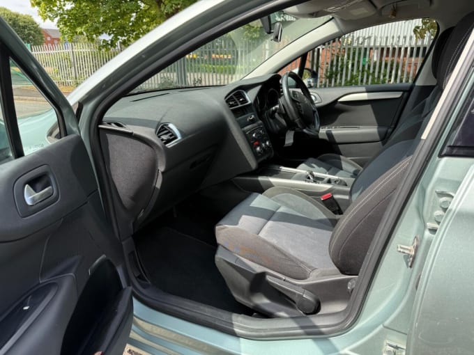 2025 Citroen C4
