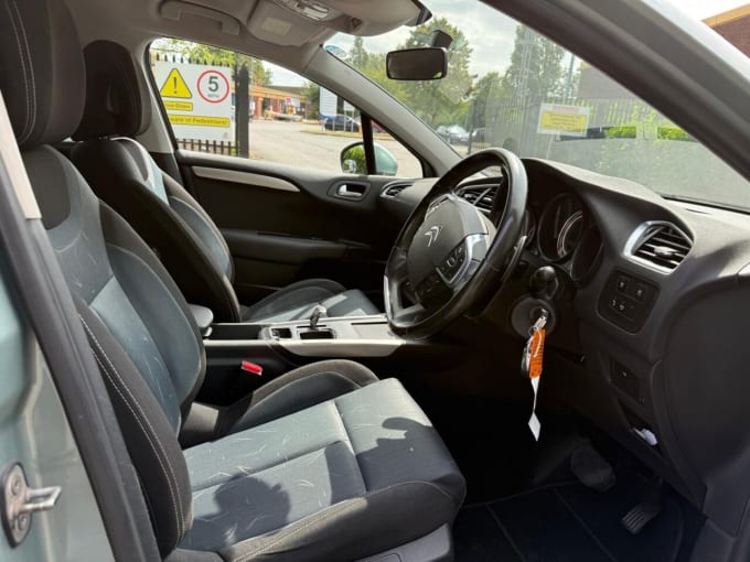 2025 Citroen C4