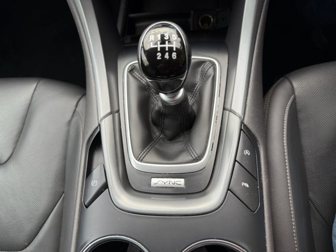 2025 Ford Mondeo