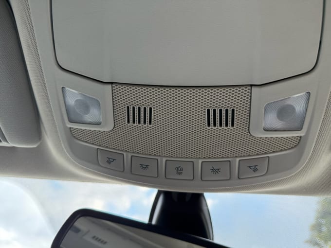 2025 Ford Mondeo
