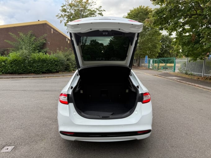 2025 Ford Mondeo