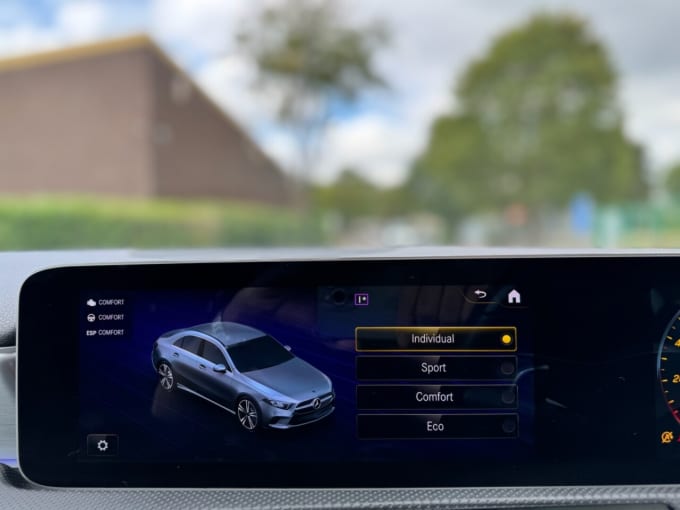 2025 Mercedes-benz A-class