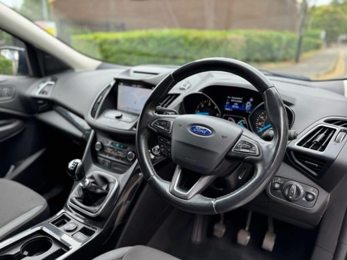 2025 Ford Kuga