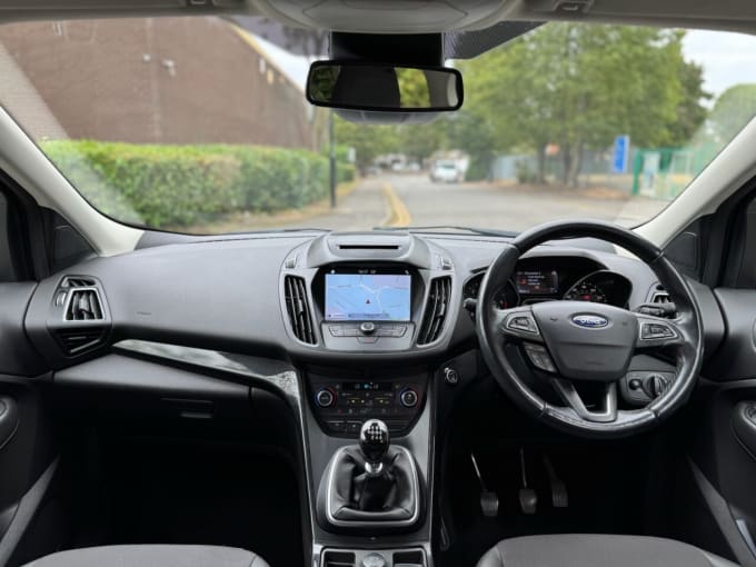 2025 Ford Kuga