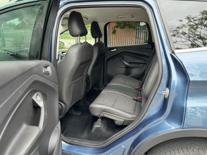 2025 Ford Kuga