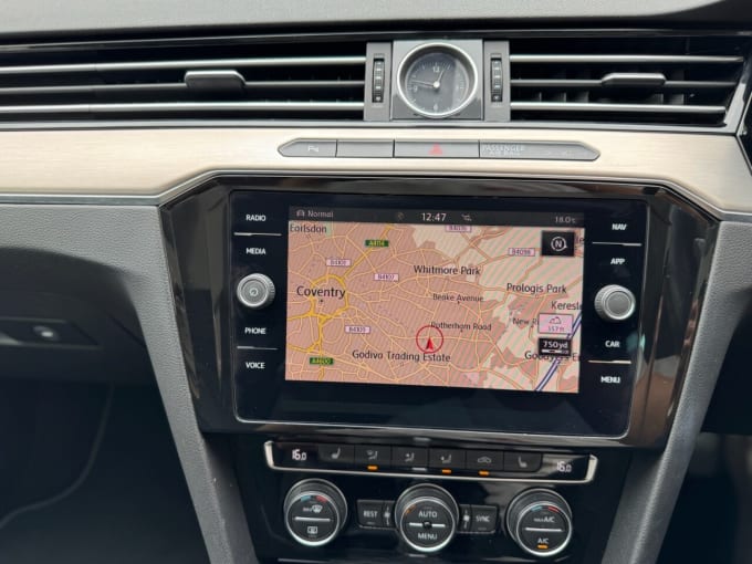 2025 Volkswagen Passat