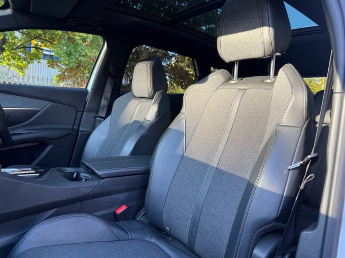 2025 Peugeot 3008