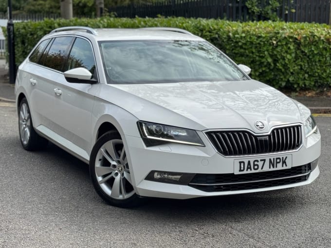 2025 Skoda Superb