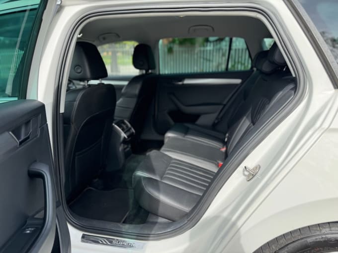 2025 Skoda Superb