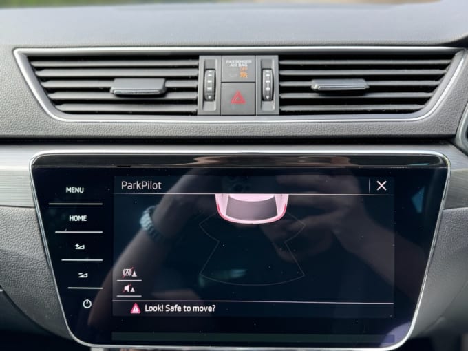 2025 Skoda Superb
