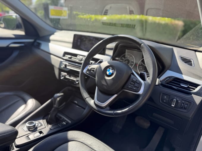 2025 BMW X1