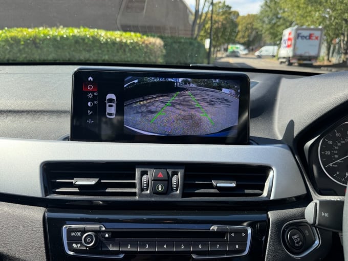 2025 BMW X1