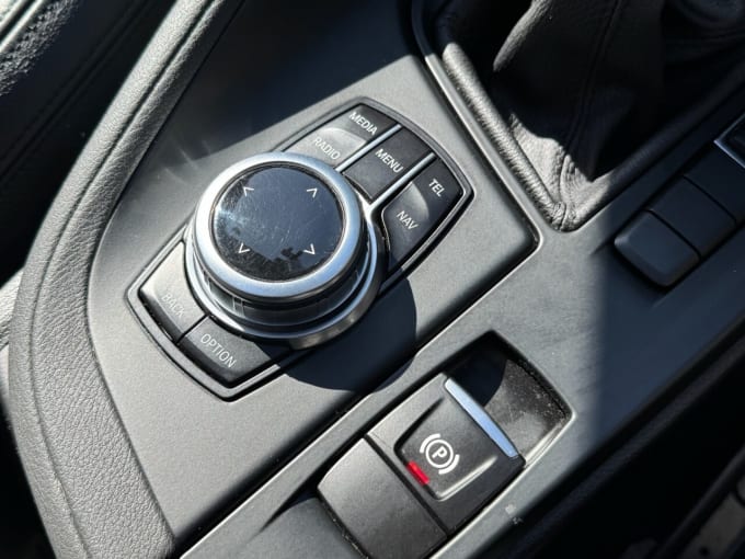 2025 BMW X1