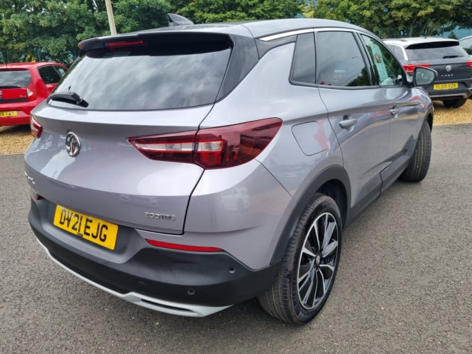 2025 Vauxhall Grandland X