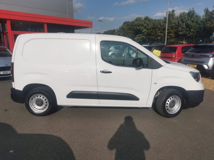 2024 Vauxhall Combo