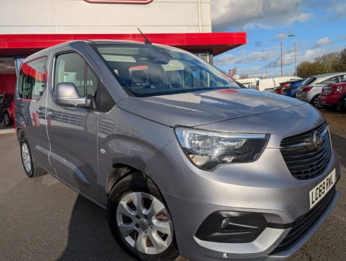 2025 Vauxhall Combo Life