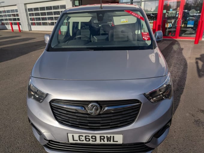 2025 Vauxhall Combo Life