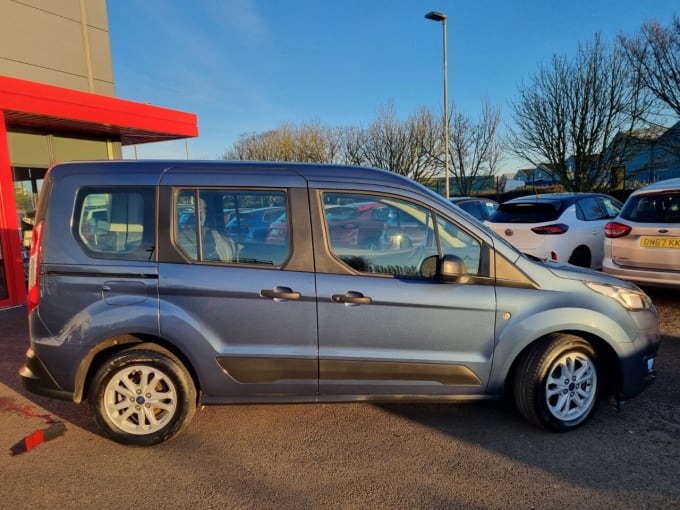 2025 Ford Tourneo Connect