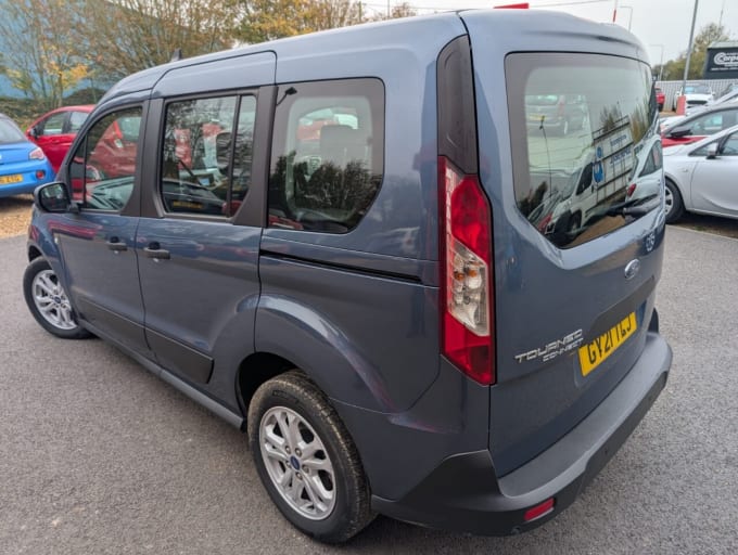 2025 Ford Tourneo Connect