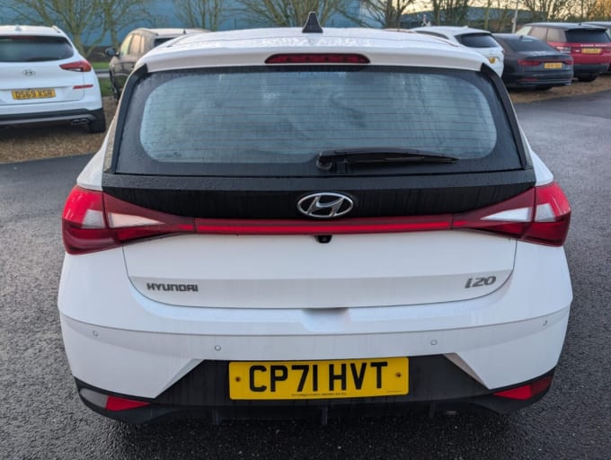 2025 Hyundai I20