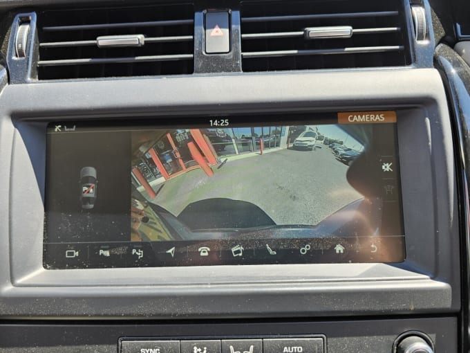 2025 Land Rover Discovery