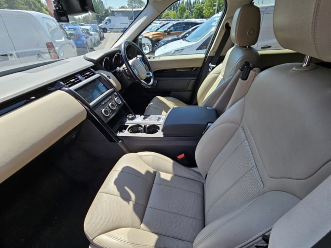 2025 Land Rover Discovery