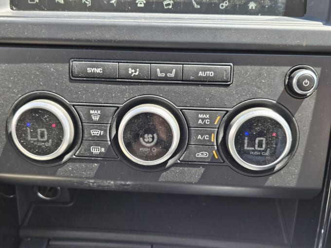 2025 Land Rover Discovery