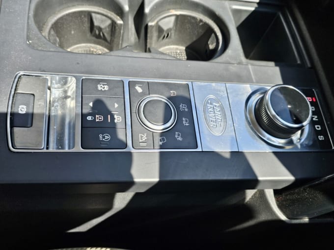 2025 Land Rover Discovery