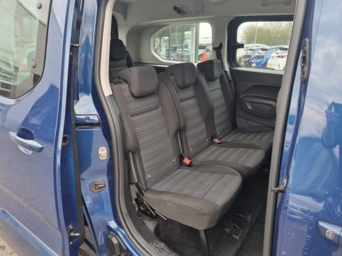 2025 Vauxhall Combo Life