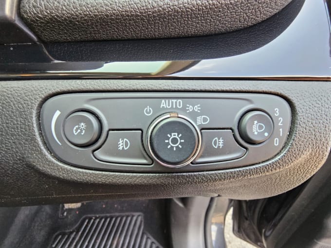 2025 Vauxhall Mokka X