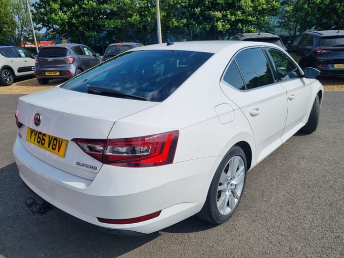 2025 Skoda Superb