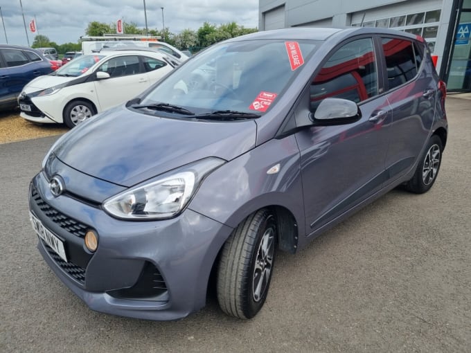2025 Hyundai I10