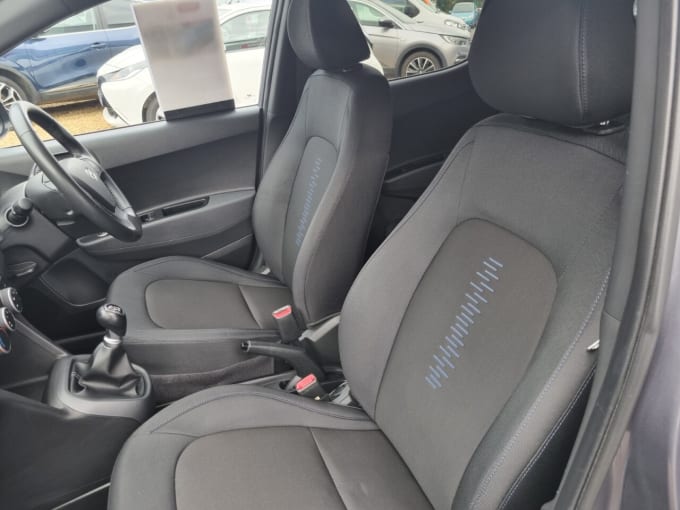 2025 Hyundai I10