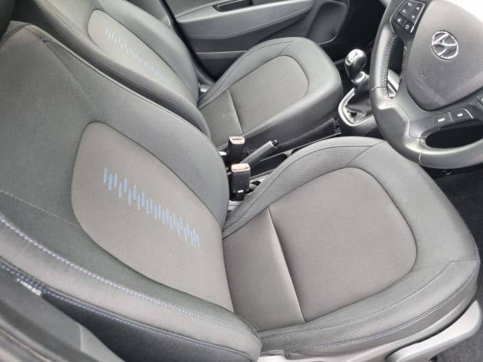 2025 Hyundai I10