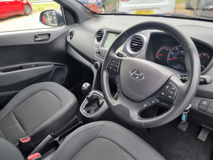 2025 Hyundai I10