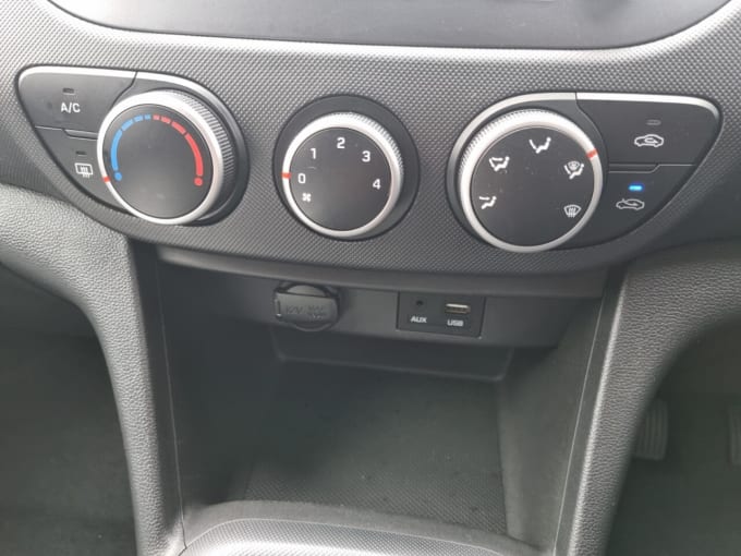 2025 Hyundai I10