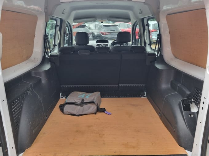 2025 Renault Kangoo Maxi