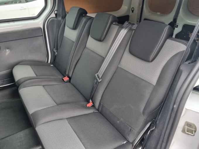 2025 Renault Kangoo Maxi