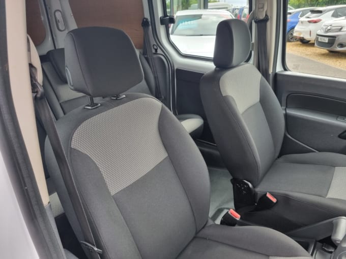 2025 Renault Kangoo Maxi
